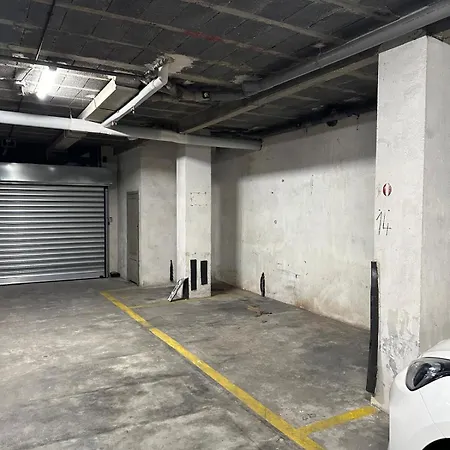 Appartement La Piscine - Bord De - Clim - Place De Parking