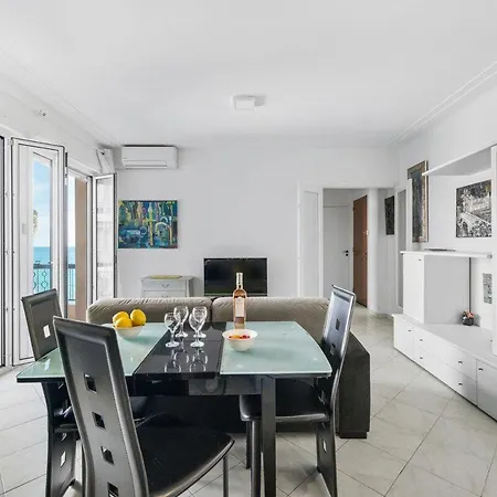 La Piscine - Bord De - Clim - Place De Parking Appartement Menton