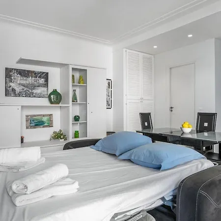 La Piscine - Bord De - Clim - Parking Vue Μεντόν