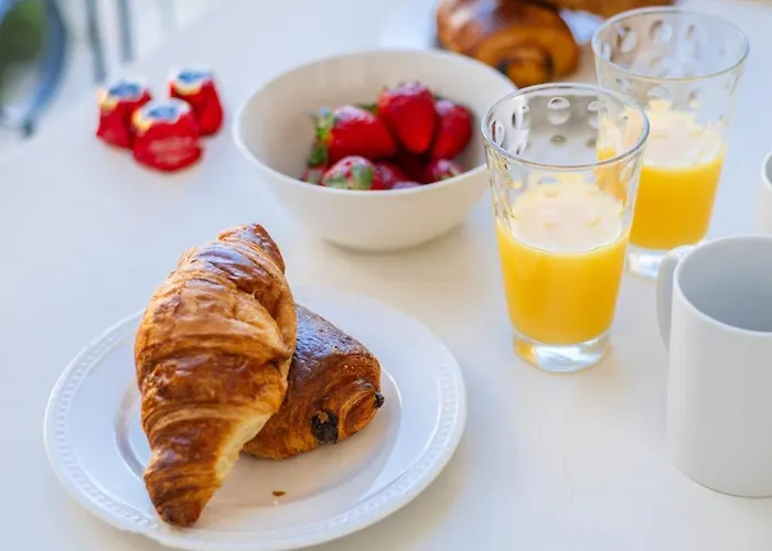 Apartment La Piscine - Bord De - Clim - Parking Vue Menton