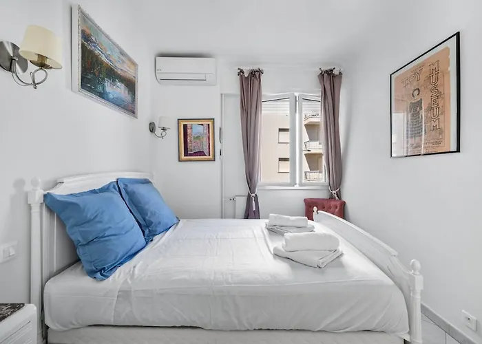 Apartment La Piscine - Bord De - Clim - Parking Vue Menton