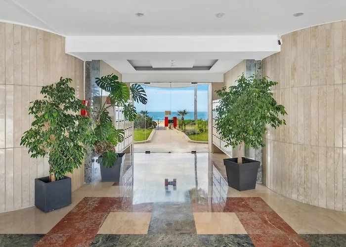 La Piscine - Bord De - Clim - Parking Vue * Μεντόν